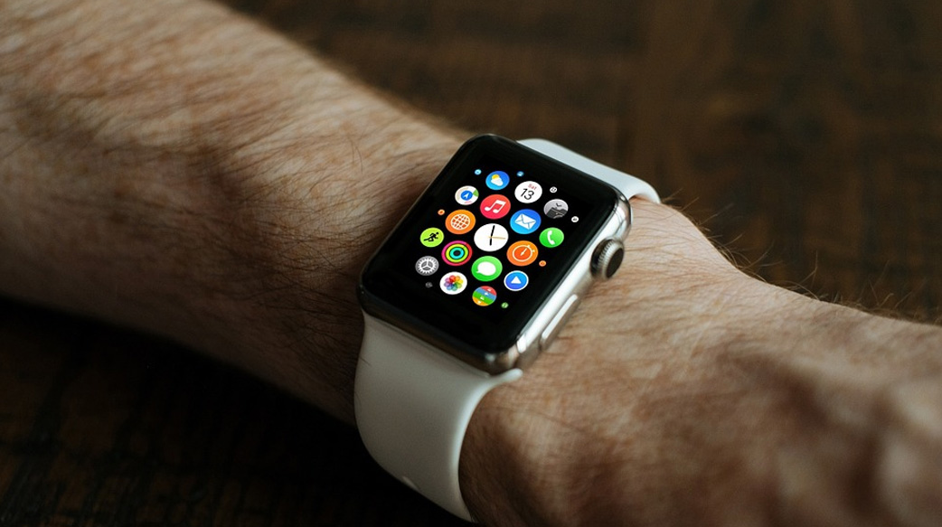 Apple Watch是时尚商品？ 还是科技手表？