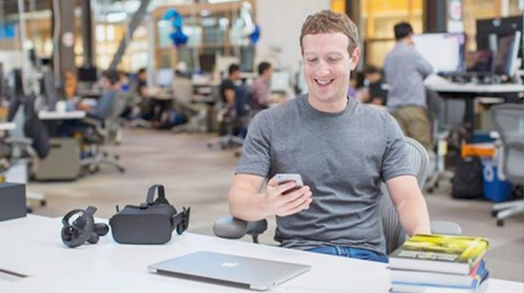 【《新媒体.news》特刊】Facebook 执行长 Mark Zuckerberg 和用户的 12 个在线问与答：聊未来想像、Internet.org、实时文章和人生哲学