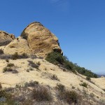 沙漠中的赞美-- 老鹰石的登山行 