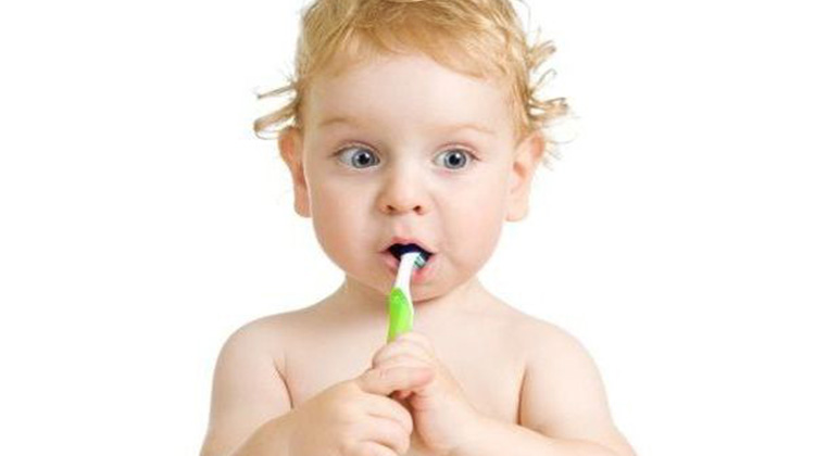 乳牙健康是恒齿基础　口腔清洁从0岁开始
