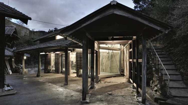 “老屋注入新灵魂”：日本建筑师欲复兴城镇，改造旧房吸引青年进驻