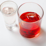 喝下自己的血，他们说是为了科学？