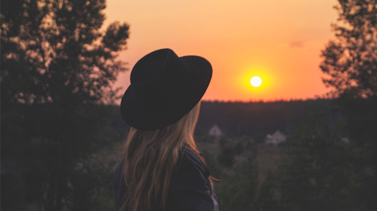 【不想承認】哇時間過得好快呀⋯科學研究：覺得時間變快是因為「你老了」