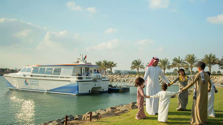 金銀珠寶算什麼？在杜拜家裡種樹才代表這個人不簡單！揭台灣人難以想像的7個「杜拜日常」