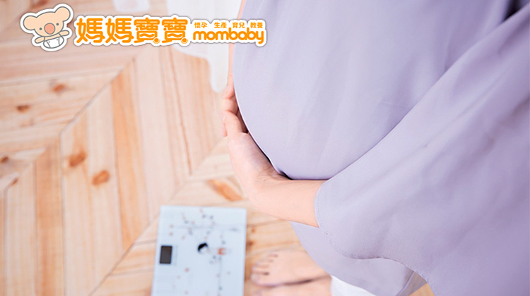 準媽媽總是擔心胎兒營養不夠？小心孕期體重上升太快！
