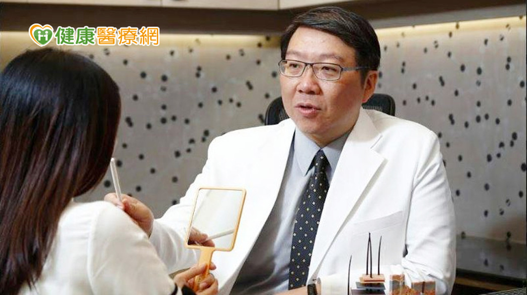 解決痘疤，恢復人氣！　UP雷射修復臉上坑疤