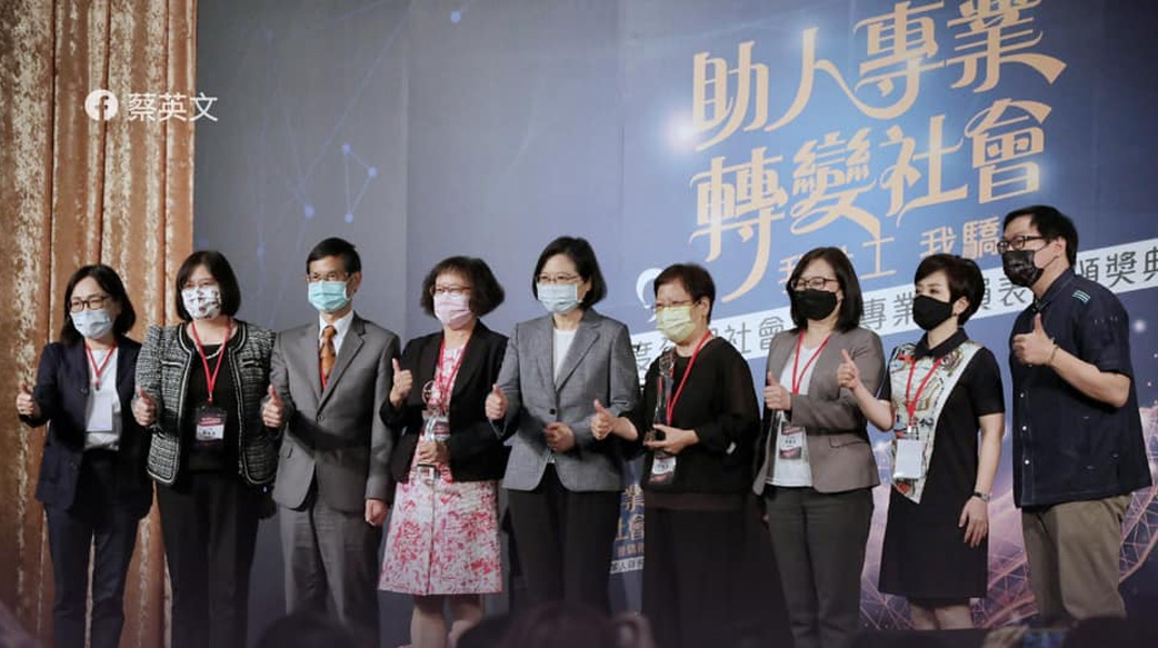 以常訓代替長照