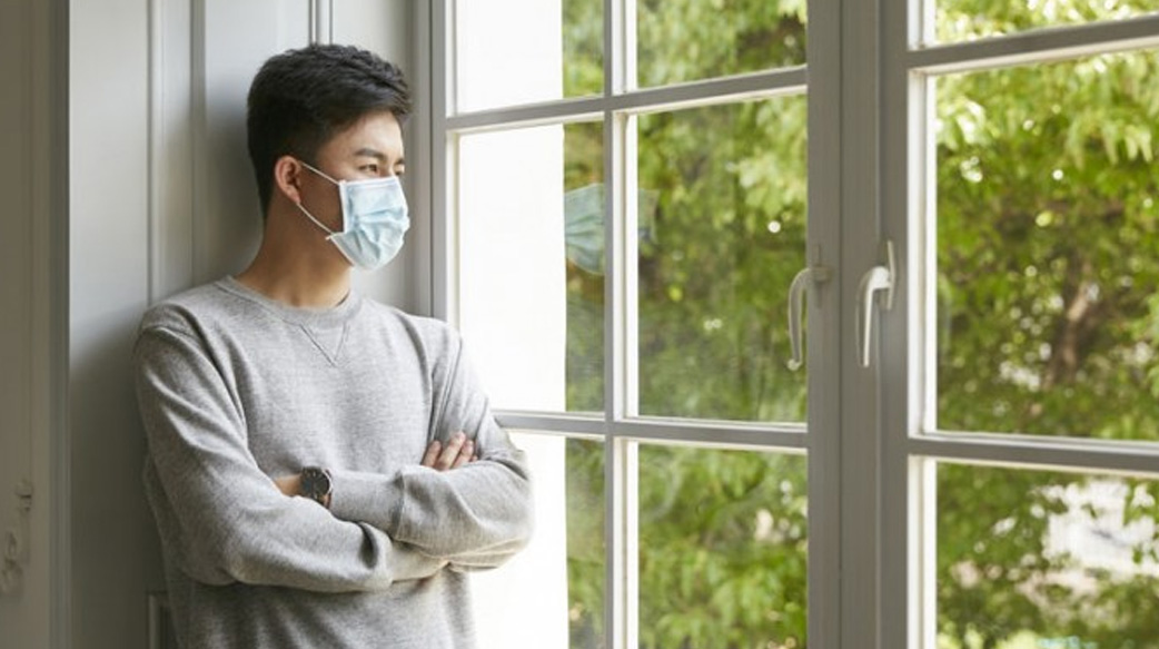 咫尺天涯愛深深