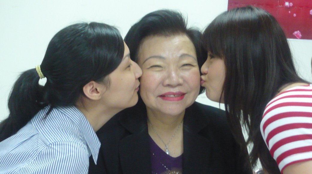 千名孤兒的「媽媽」傅碧霞安息 留下慈愛美好身影