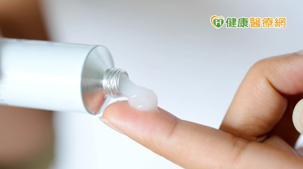 類固醇藥膏副作用多，愈擦愈傷身？　食藥署破解3迷思