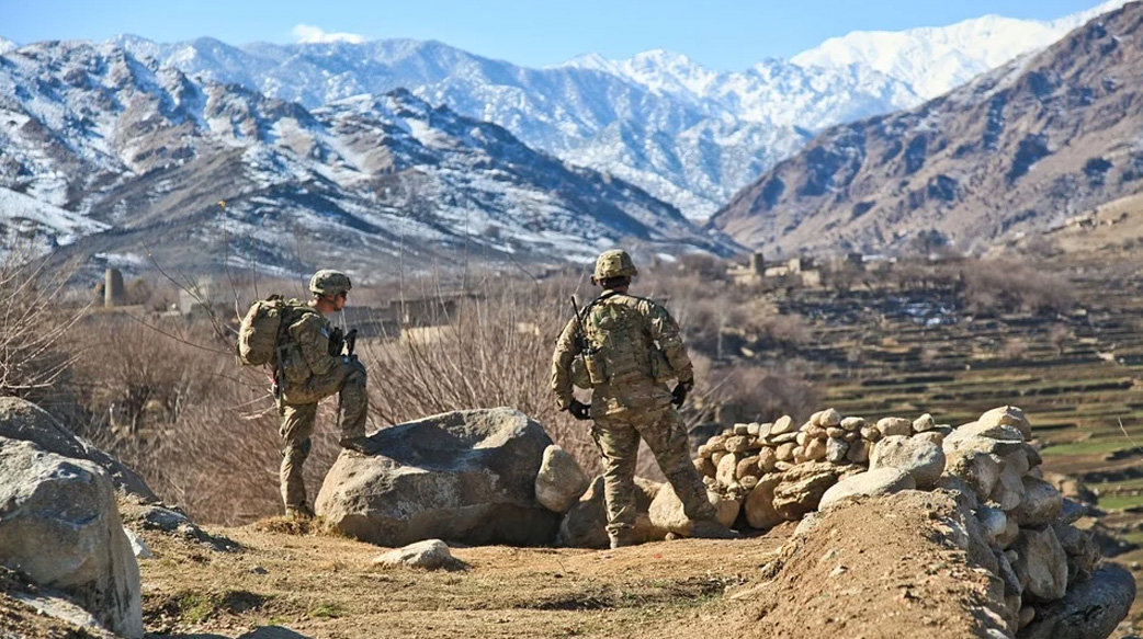 抬頭看一下阿富汗吧！