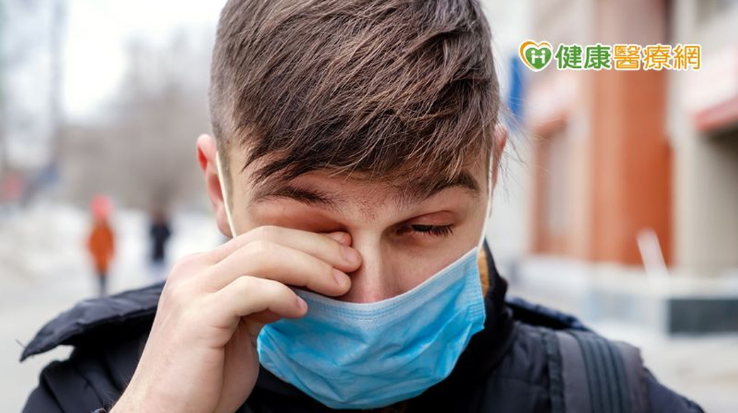 換季皮膚乾、眼睛糊　眼科醫教你護眼拒當乾眼糊矇族