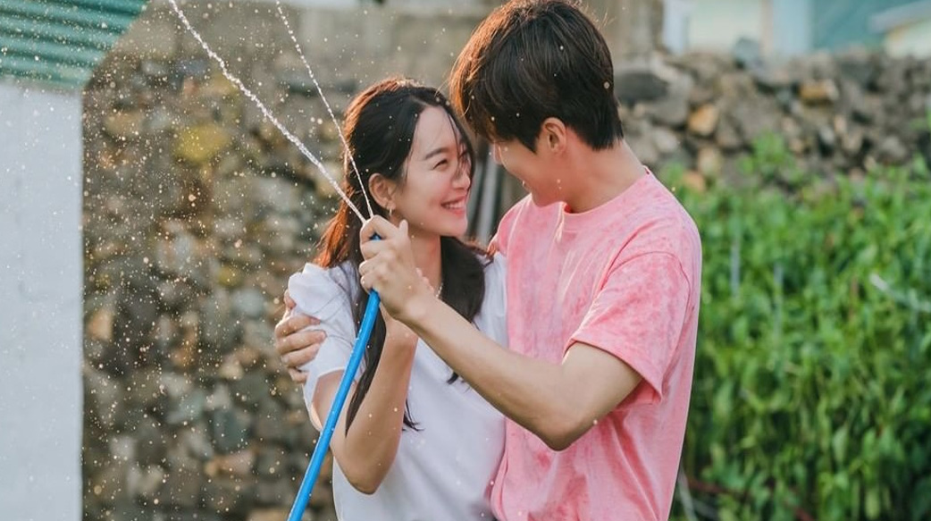 「把不必要的煩惱拋諸腦後，誠實面對自己吧！」《海岸村恰恰恰》關於幸福的9句動人金句