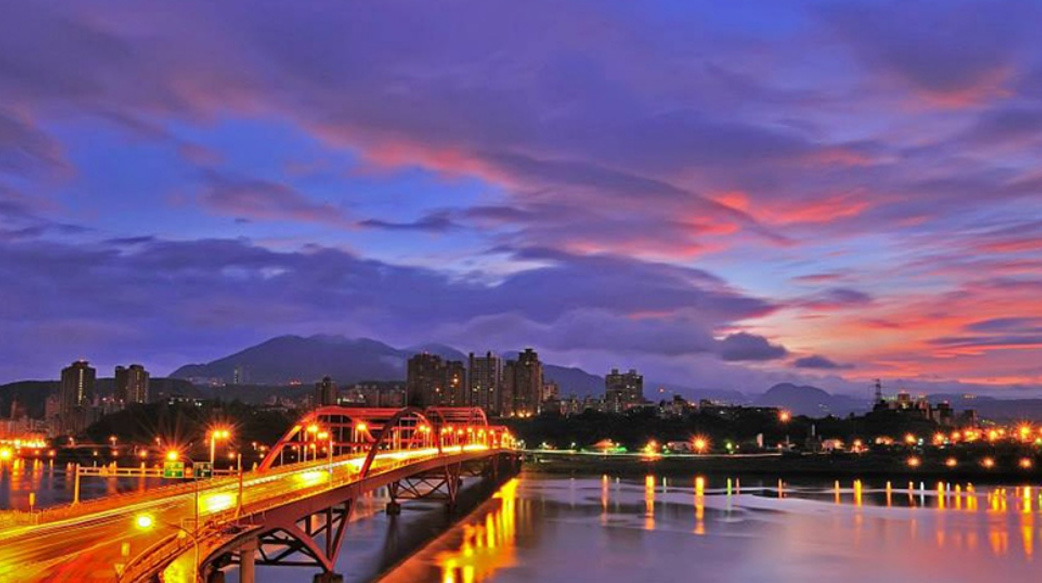 【踏板踩著踩著，壓力就不見了】精選雙北3條「河濱自行車道」：淡水河濱享受復古氛圍、新店溪河濱適合賞鳥、景美溪河濱把美景盡收眼底