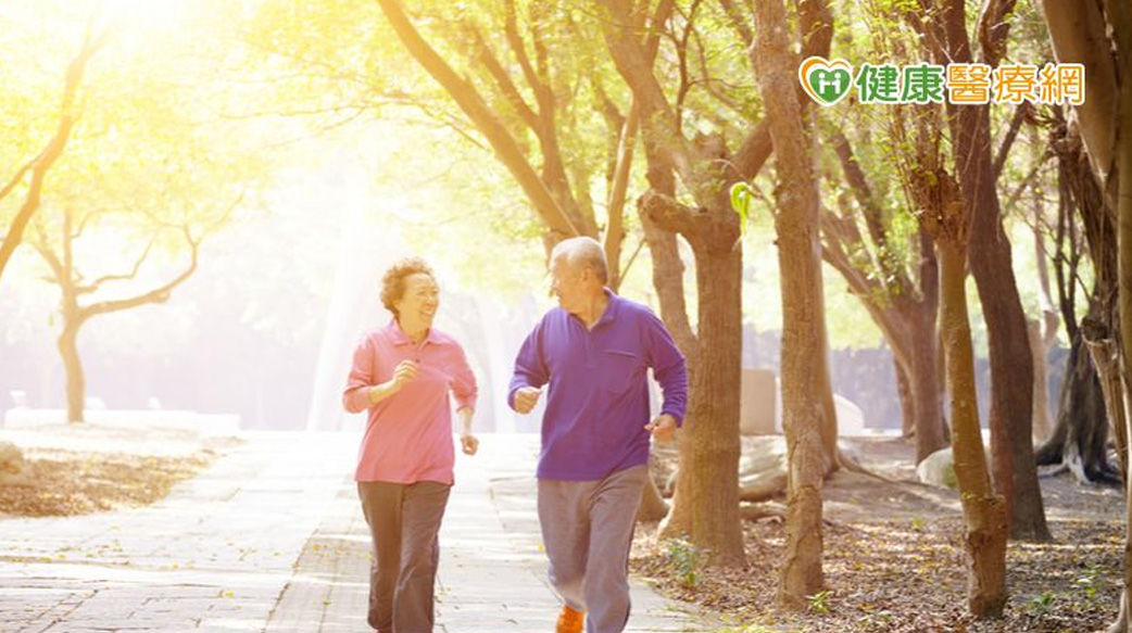 簡單生活七件事(三)預防中風七件事　遠離三高，別抽菸理想體重靠吃動