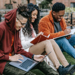 2021年美国大学申请人数回升22%