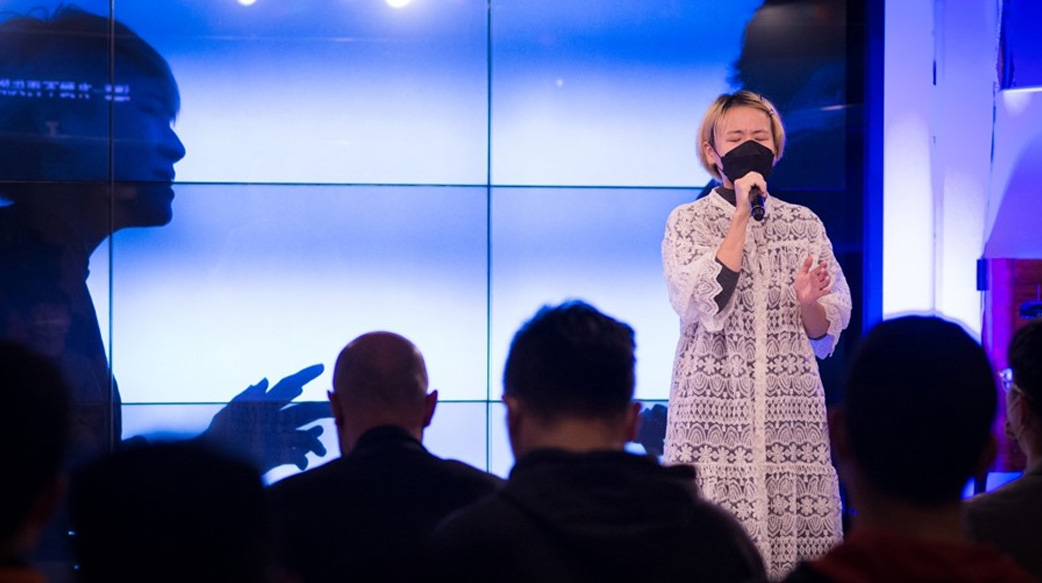 藝人阿霈兩次低谷被尋回，創作《加利利的海》觸動人心：「軟弱中只要抓住耶穌！」