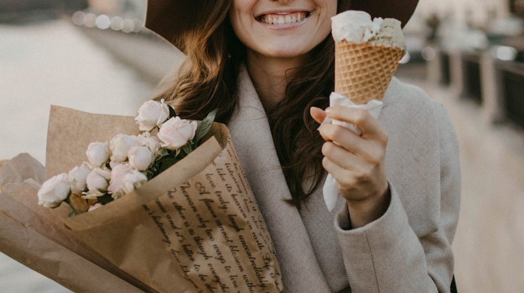 從「Ísbíltúr冰淇淋公路旅行」看冰島人活在當下的「幸福哲學」：美好事物，值得全心全意喜歡