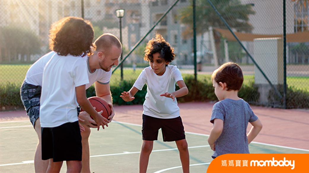 善用生活遊戲，控制輸贏走向，逐步培養挫折忍受度與適應技巧，讓孩子學習輸得起！