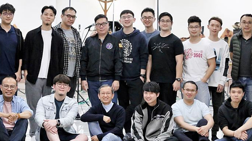 從偏鄉到國際，八角塔合唱團指揮李建一：像摩西把腳踏進去，路就開了