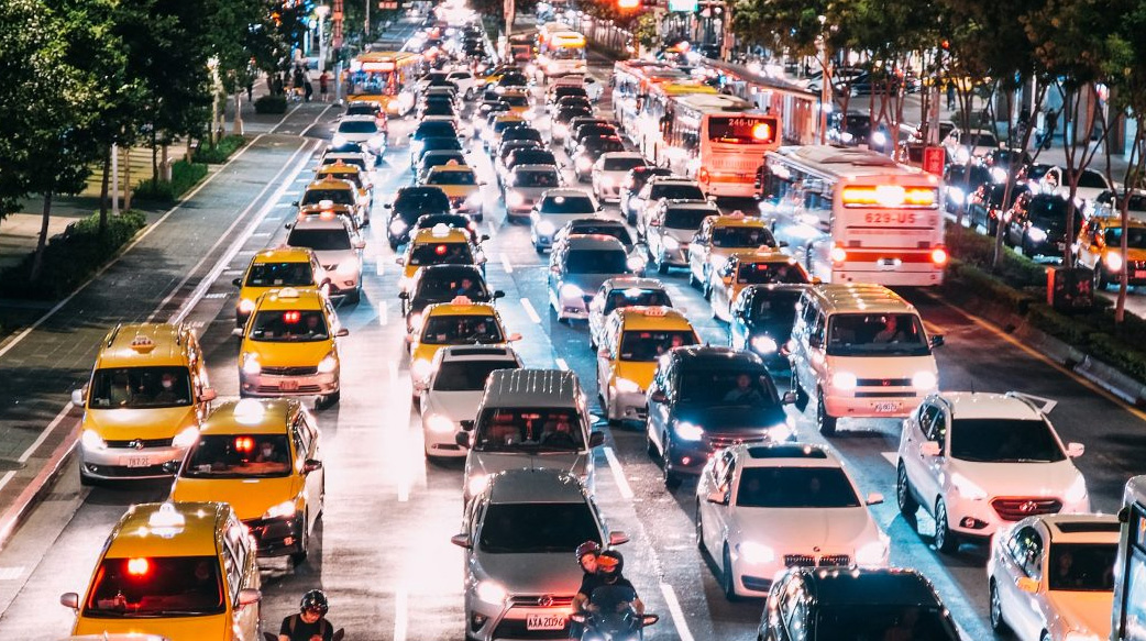 晚上被交通噪音吵得不得安寧，想打電話投訴嗎？紐約這款「測音照相機」幫你抓出噪音元兇！