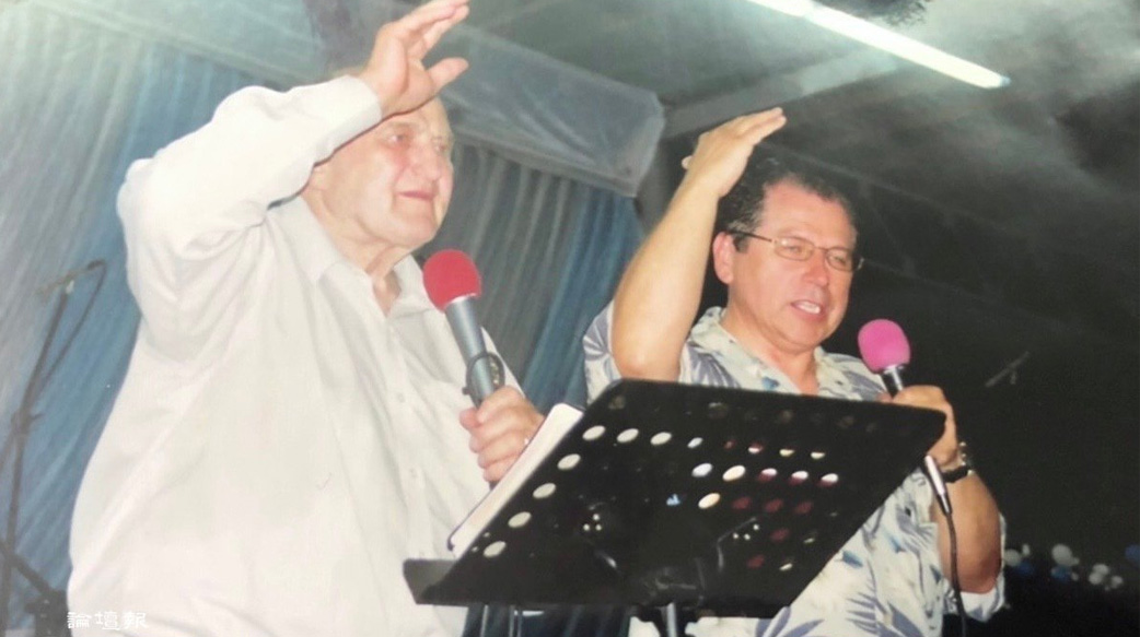 一位烏克蘭裔牧師在台遇上以琳柯希能牧師 兩人受呼召回父母家鄉宣教 佳美事工至今傳為美談