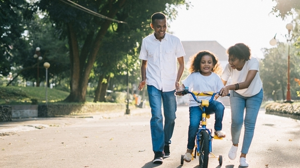 「我的孩子為何都沒進步！」心理師：爸媽們，請先問問自己能成為孩子的伯樂嗎？