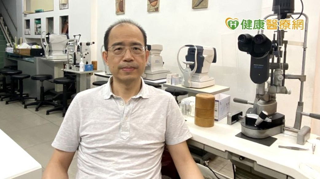 近距離視力好重要！ 他重度白內障術後仍可滑手機、閱讀