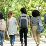 「別讓孩子不想回家！」為何這些大學生暑假寧願住宿舍也不回家？父母必須重視的「拒歸」原因