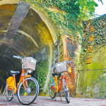 賞壺穴、森呼吸 體驗上帝創造的神奇秘境 騎鐵馬搭火車 探訪百年小鎮暖暖