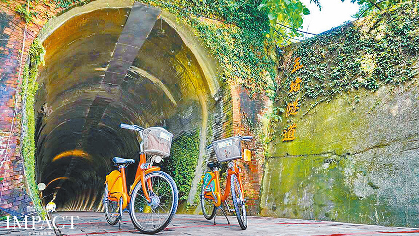 賞壺穴、森呼吸 體驗上帝創造的神奇秘境 騎鐵馬搭火車 探訪百年小鎮暖暖