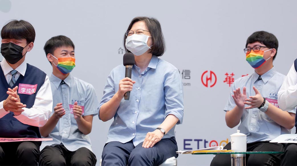 文青治國的悲哀！