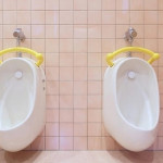 小一新生尿溼褲兩週 師要求「穿尿布」上學引熱議