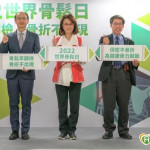 輕輕一碰就骨折　醫籲：盡快篩檢骨鬆預防骨折