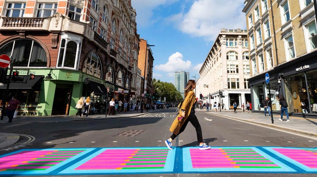 【宜居城市改造新招數】讓這些國際城市的路口增添繽紛色彩，居然也有益於「拯救生命」？