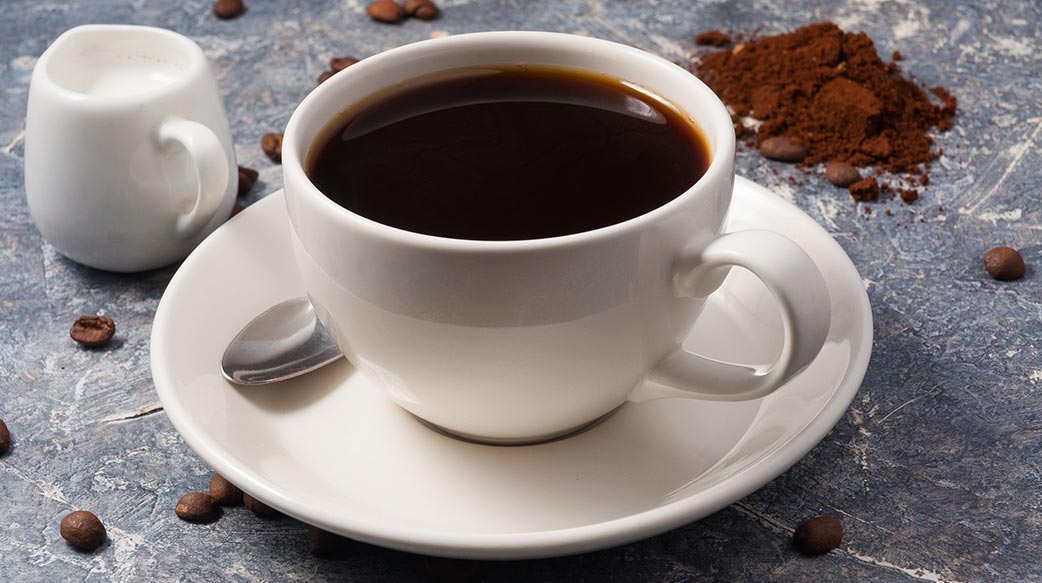 该如何确认每日咖啡因是否过量？