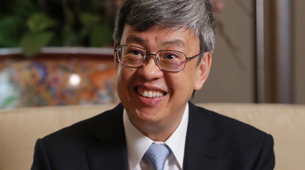 用選票，讓我們的國家正常點！！！