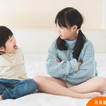 父母不在場的手足爭執該如何調解？善用6技巧化解手足衝突