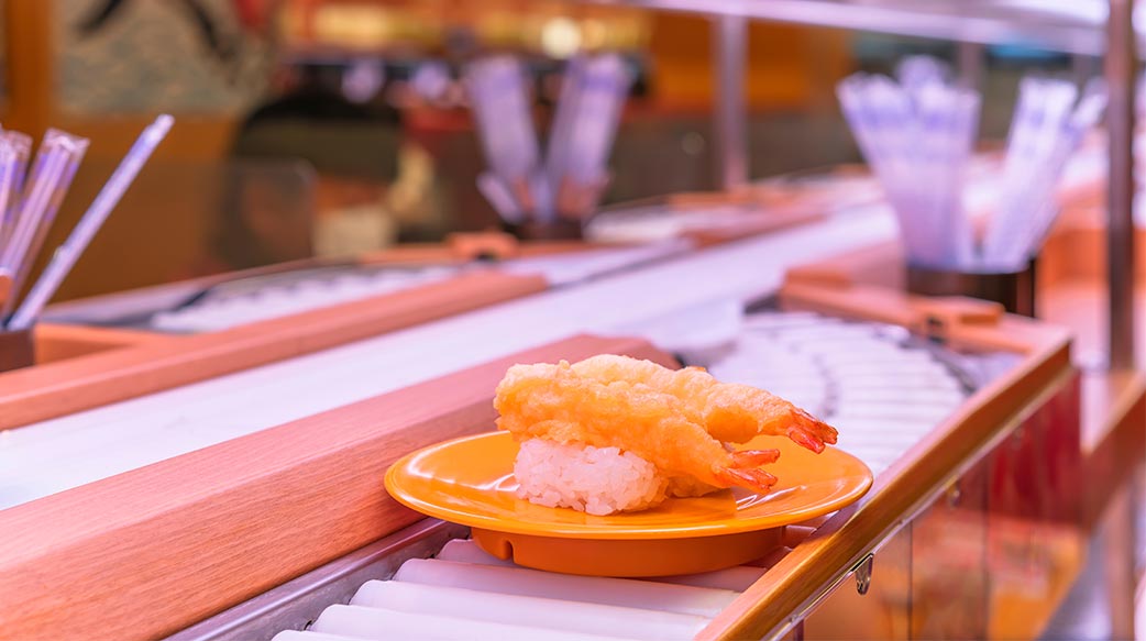 壽司郎、守宮與女大生