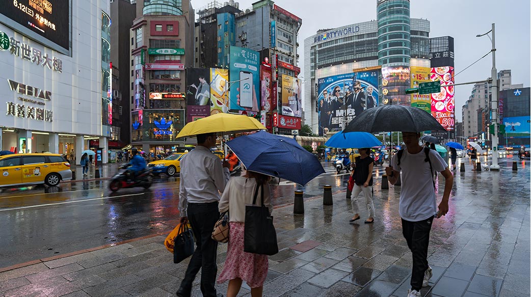 春雨終於到下港來了！