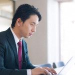 都不用面試！他問：高中學歷「該選普考還是國營？」　鄉民狂推這選項「好考錢又多」