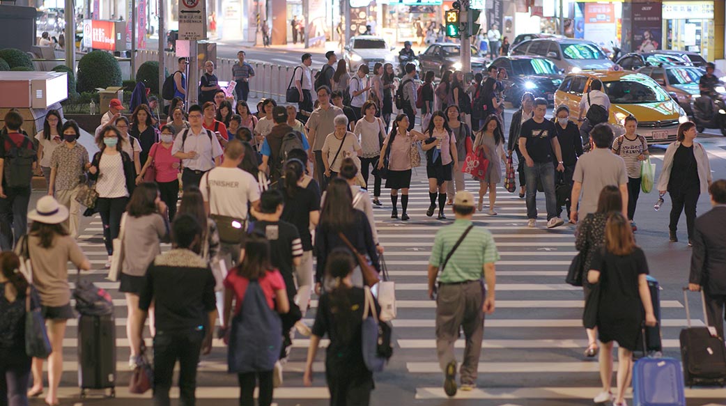 台灣幽靈人口佔極高比率