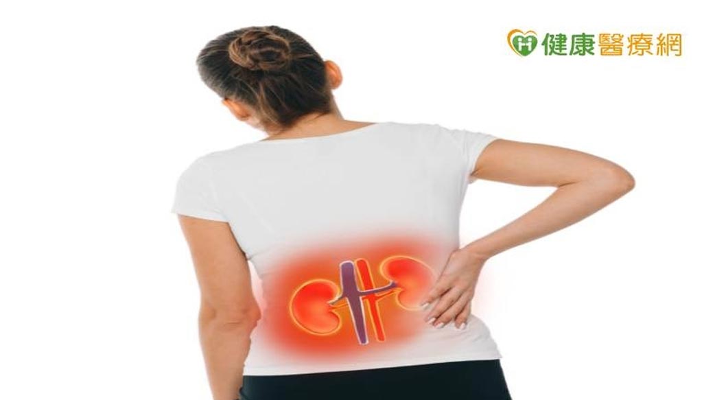 30多歲女吃減肥藥、膠原蛋白腳水腫　就醫竟是狼瘡性腎炎