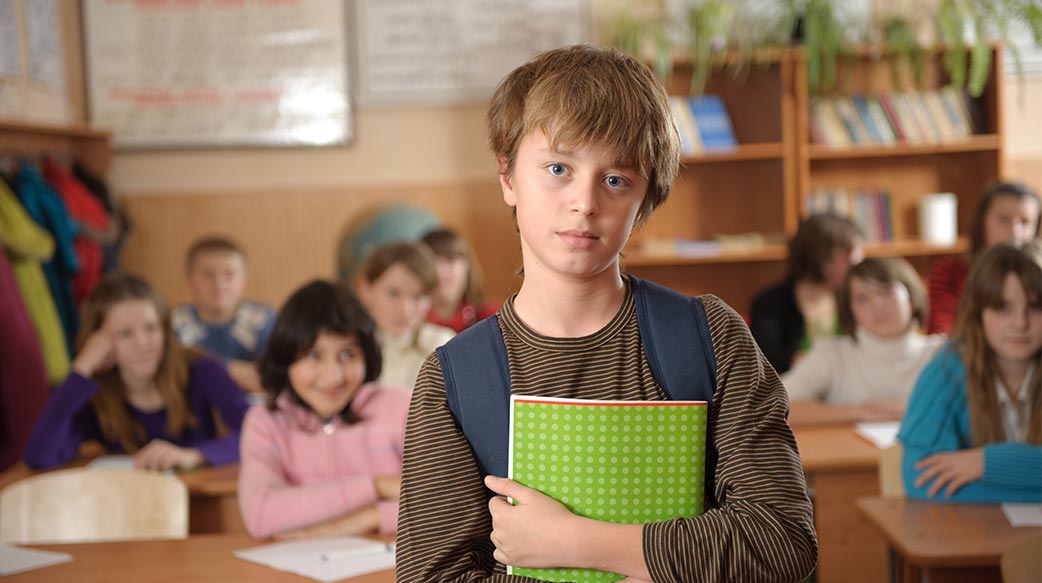 國教修法如何在公私校一碗端平