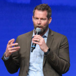 中學被綁架 父親墜機亡被迫接棒 德國旅館業革新典範博多楊森 在台見證屹立於風暴時代如何帶心領導