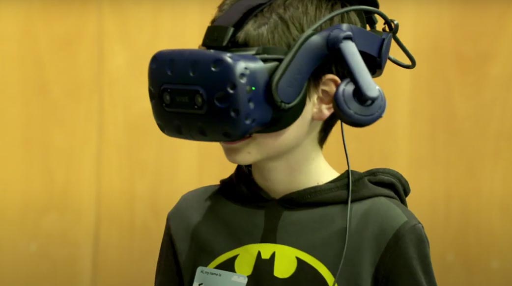 原來 3 歲孩童看到的城市長這樣！智利與烏拉圭如何運用 VR 打造智慧城市？