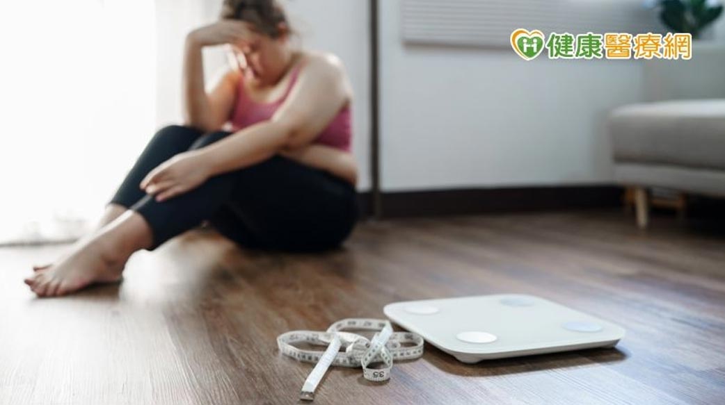 【減重專輯】科技健身躺著也能瘦？醫師曝「這方法」最適合懶人