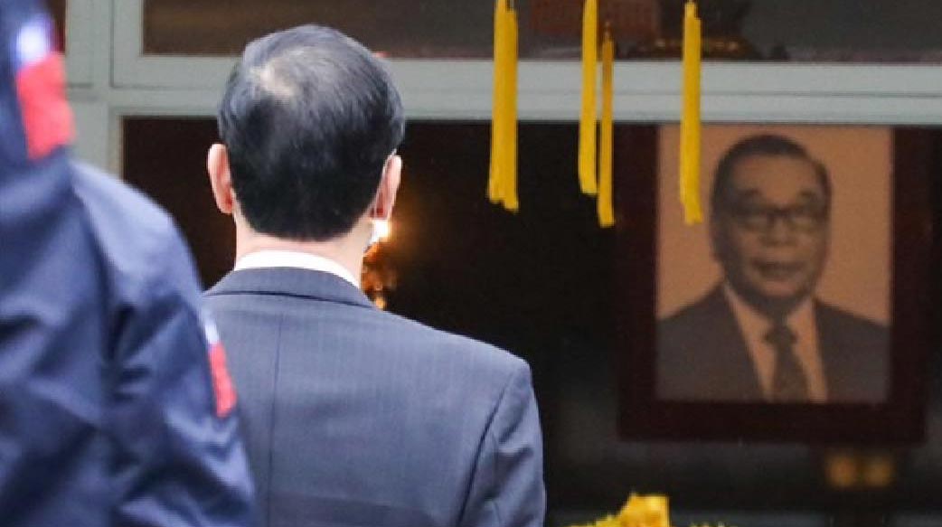 淺談［兩蔣］與［民主］，國民黨是對不起台灣人而不是對不起中國人