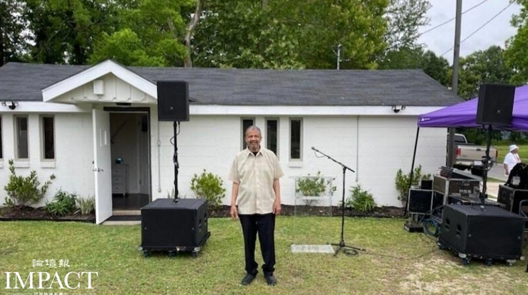 從50張空椅子開始！牧師為城市復興在禱告屋長期代禱：「神將會大大動工！」