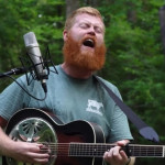 在人是不能，在神卻不然！藍領車居族安東尼首發單曲登告示牌百大榜首 成名前一個月將生命再次獻給主